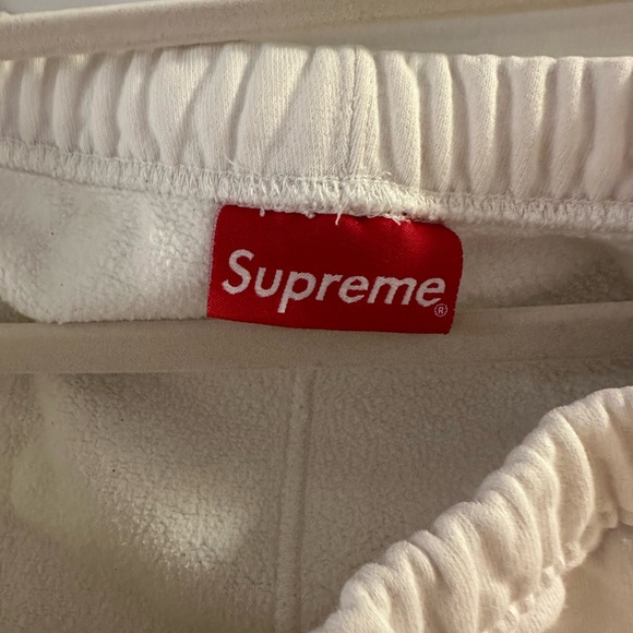 Supreme White Men's Sweatpants - Picture 2 of 5